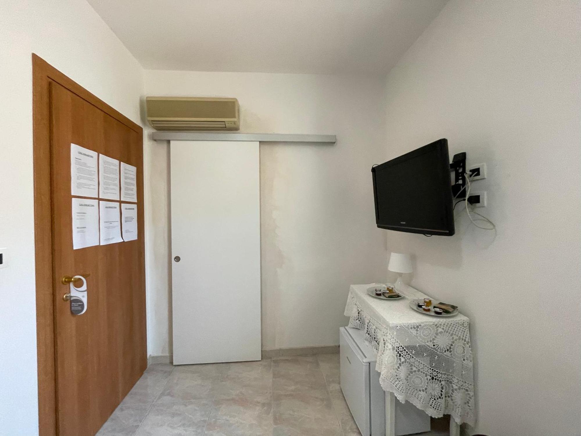 -Dimartino Home- Posizione Centrale 9 Min Da Marzamemi San Lorenzo Portopalo Di Capo Passero パキーノ 部屋 写真